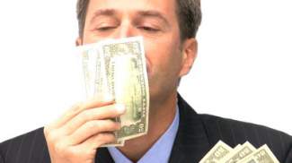 styles medium public images blog posts Joel Perry 2014 08 14 Man kissing smelling money