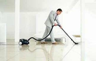 styles medium public images blog posts Adam Dupuis 2015 06 13 man vaccuum 425ce315