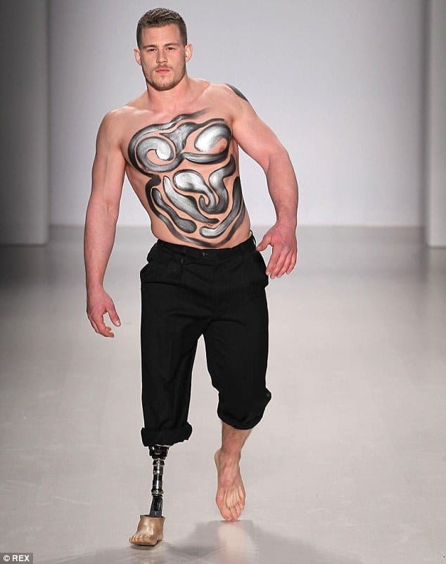 25B94F2300000578-2955283-British_personal_trainer_Jack_Eyers_became_the_first_male_ampute-m-2_1424077160850.jpg