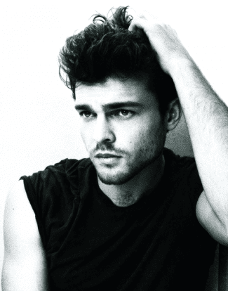 Photo: geeknews.com styles medium public images blog posts Adam Dupuis 2016 05 06 alden ehrenreich