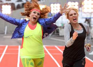 Looks like Patsy and Edina are finally crossing that finsh line. styles medium public images blog posts Adam Dupuis 2016 11 30 309679