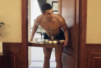 styles medium public images blog posts David Lopez 2017 07 28 Altice CristianoRonaldoLockedOutofHotelRoominUnderwear17