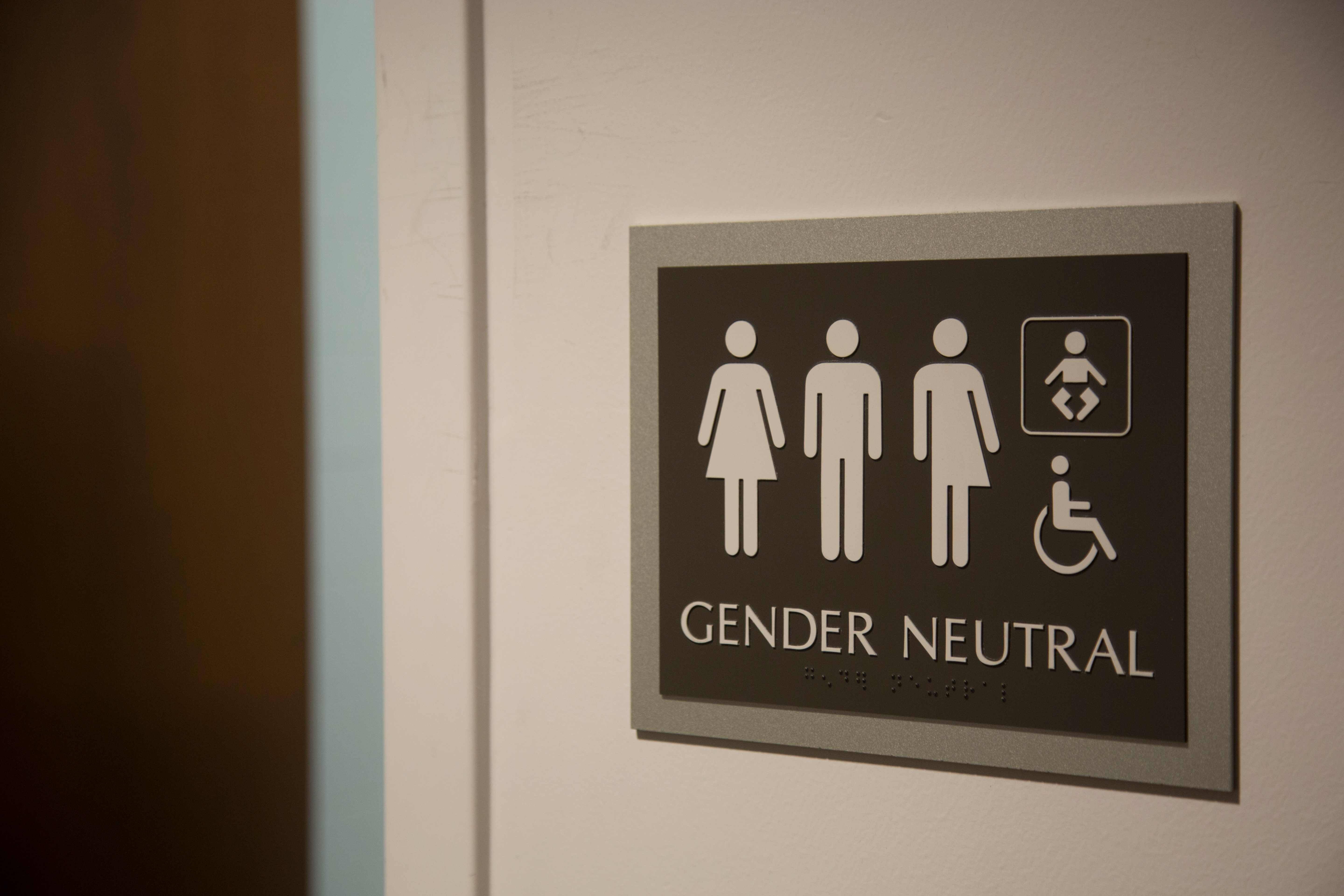 Anti-Trans Texas State ‘Bathroom Bill’ Dies • Instinct Magazine