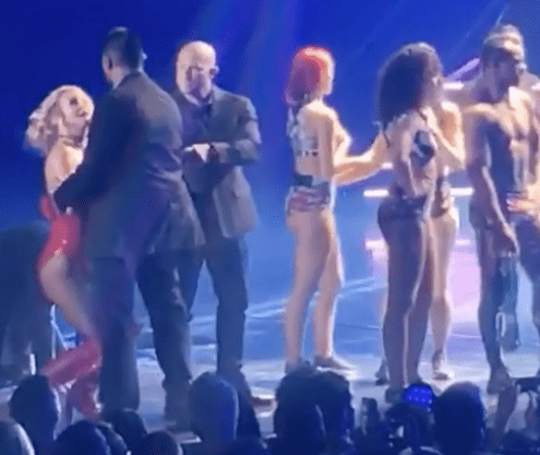 Spears Vegas Show Shock.png