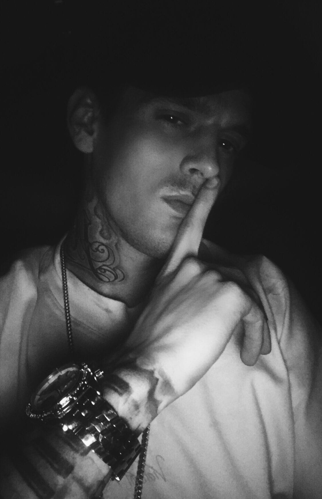 Aaron Carter Goodbye 2.jpg