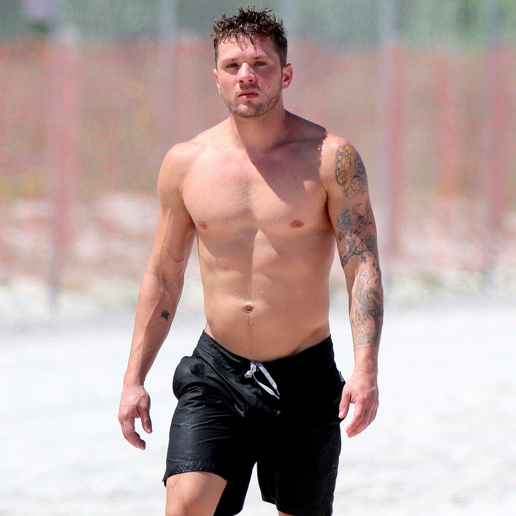 Ryan Phillippe Rocks A Boot While Shirtless In Sexy Instagram Post Ryan Phillippe Rocks A Boot While Shirtless In Sexy Instagram Post
