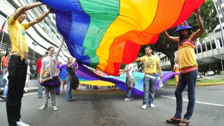 BANDERA GAY 1.jpg