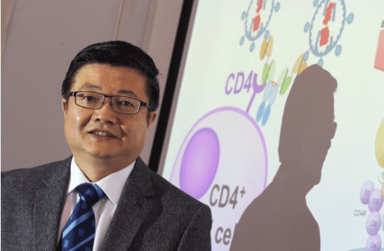 styles large public images blog posts Adam Dupuis 2018 05 01 Professor of Microbiology Chen Zhiwei from HKU. Photo Dickson Lee