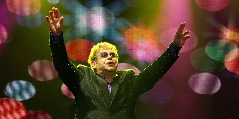 elton-800.jpg