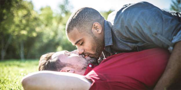 styles large public images blog posts Randy Slovacek 2018 07 06 kissing02 800