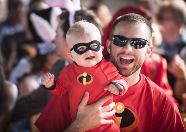 Even Mr Incredible and Jack-Jack showed up (Photos courtesy of Tiffany Brandt Photography, taken by Tiffany Brandt and second photographer Kip Gire, tiffanybrandtphoto.com ). styles large public images blog posts Adam Dupuis 2018 09 16 JasonGarrettA 29 0