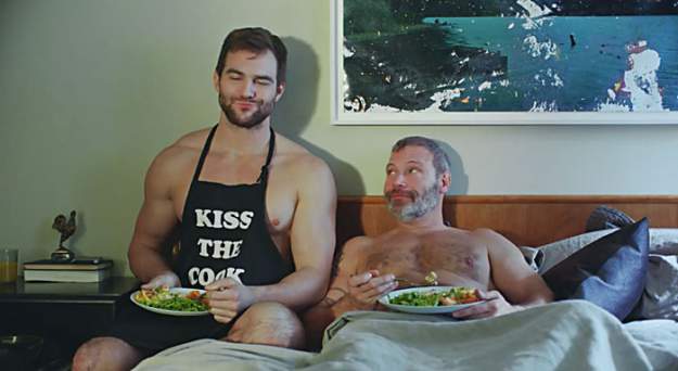 styles large public images blog posts Randy Slovacek 2018 10 24 daddyhunt bed 700