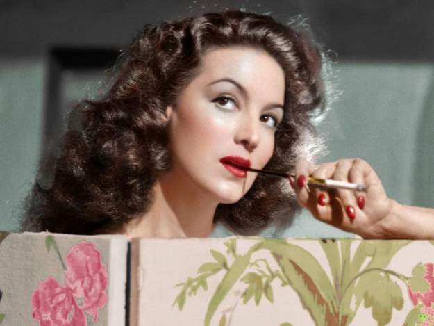 styles large public images blog posts David Lopez 2018 11 02 opulento closet maria felix sera develdo al publico este mes destacada