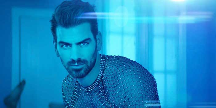 nyle-7rings-700.jpg