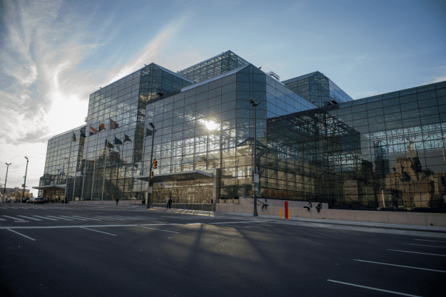 Photo courtesy of Jacob K. Javits Convention Center styles large public images blog posts Adam Dupuis 2019 01 11 1280px Mainphoto javitscenter
