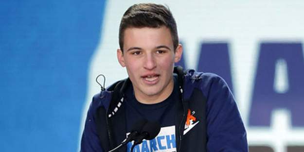 styles large public images blog posts Randy Slovacek 2019 02 01 Cameron Kasky 700 screencap