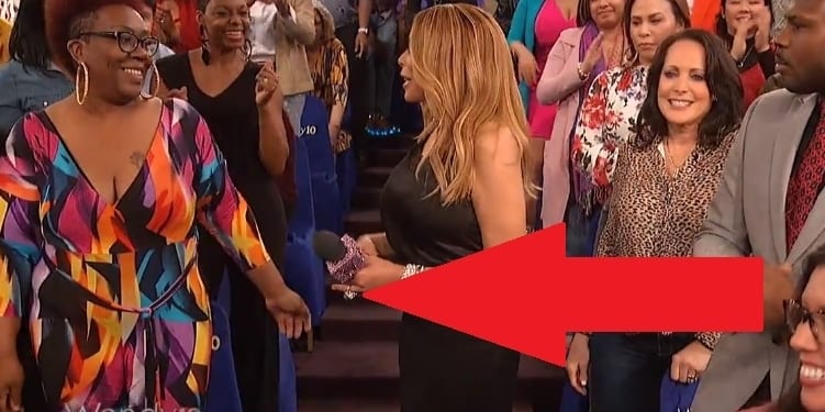 InstinctWendyWilliamsNoRing 2019 04 11 19 31 22 911210 e1555011128841