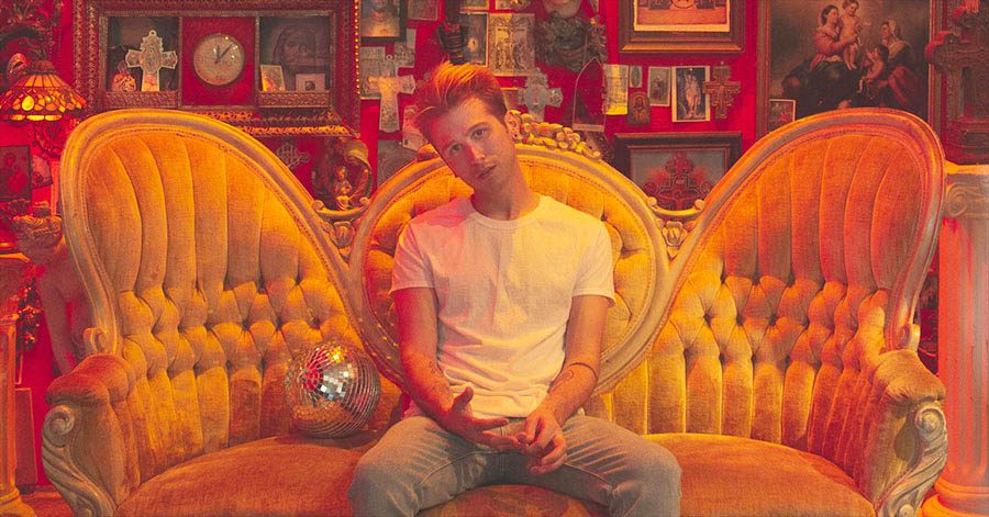 Out singer/songwriter alex (promo photo)