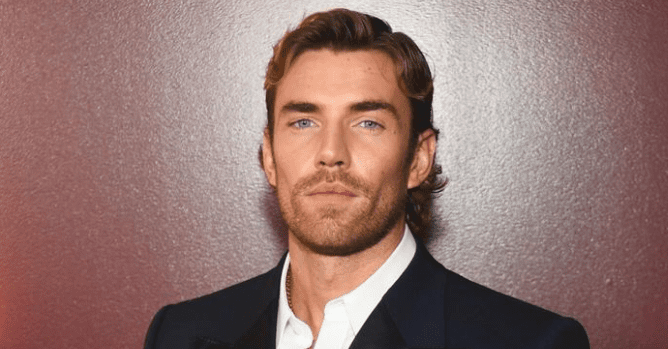 zane10 e1724265319758