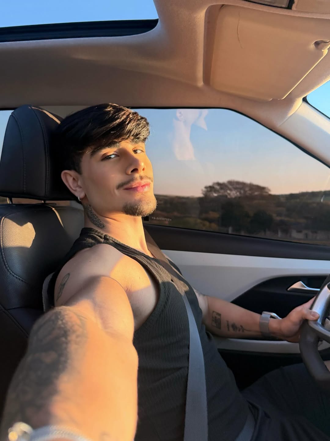 SnapInsta.to 529126938 17979763259893921 8460534193708397669 n