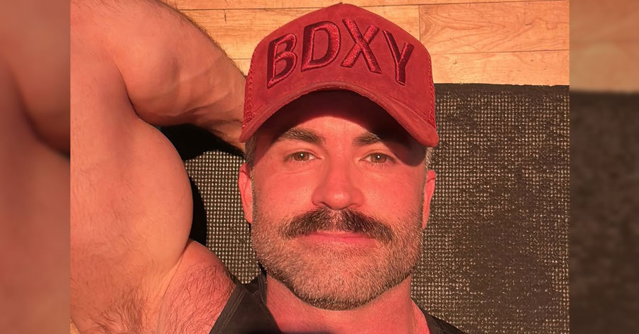 Sharing some favorite Instagrams from the week including Fran Tomas, and Edgars sharing his beefy beach view