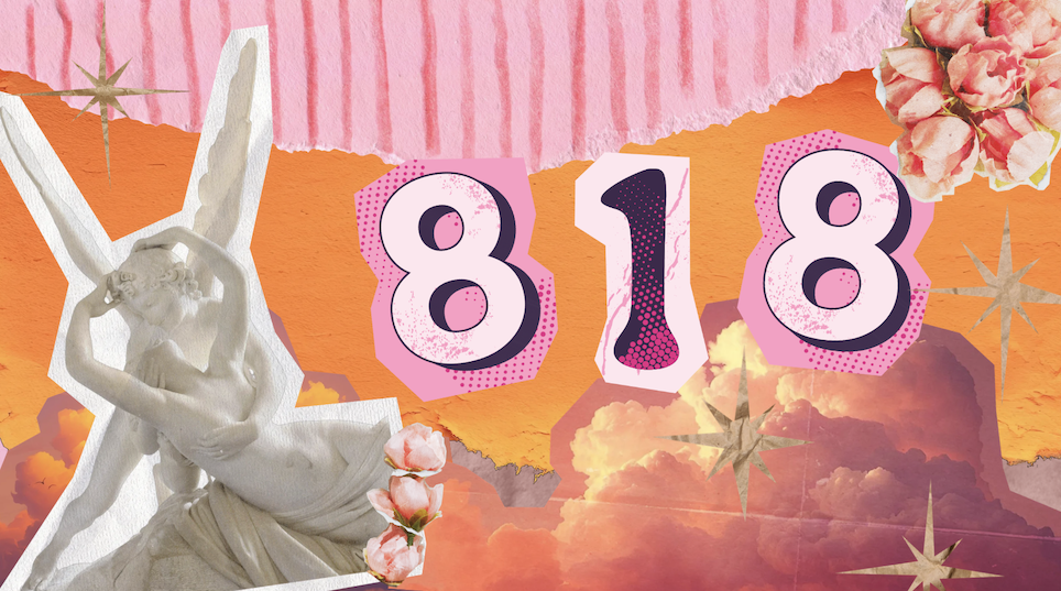 818